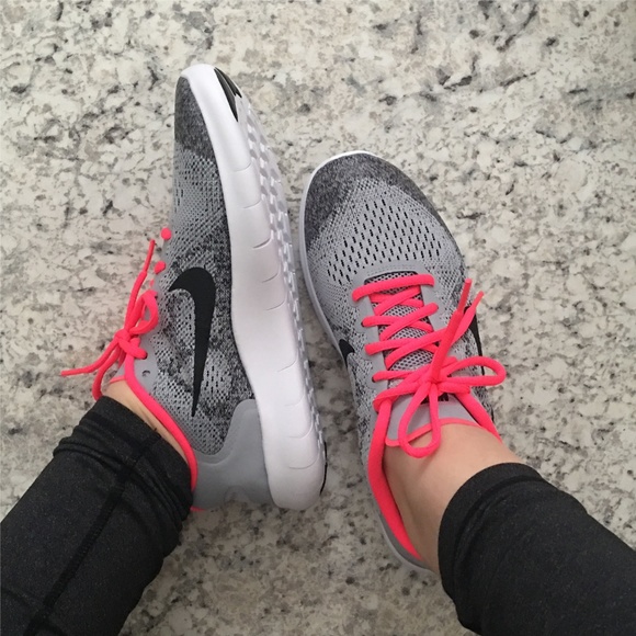 Nike Shoes - Nike Free RN 2017 GS Wolf Grey Racer Pink